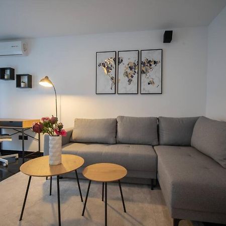 Apartment Hesa- 4 Star Apartment リエカ エクステリア 写真